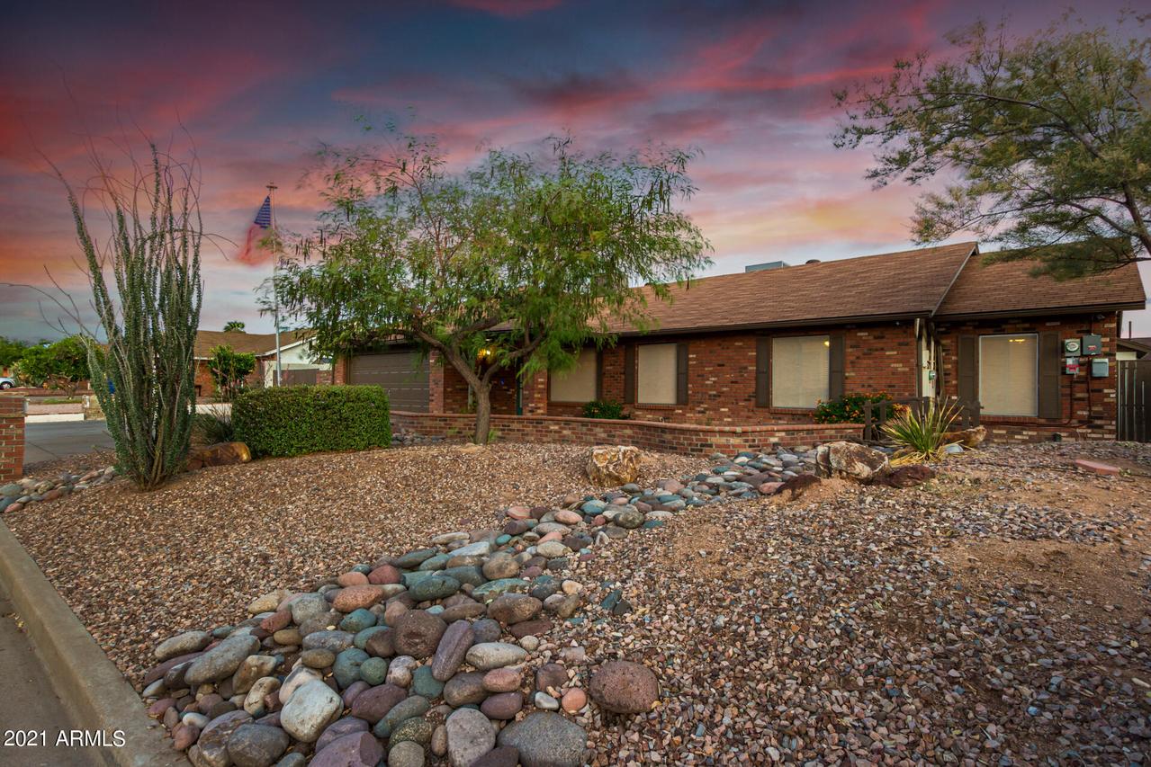 6445 E Jensen St., Mesa, AZ 85205
