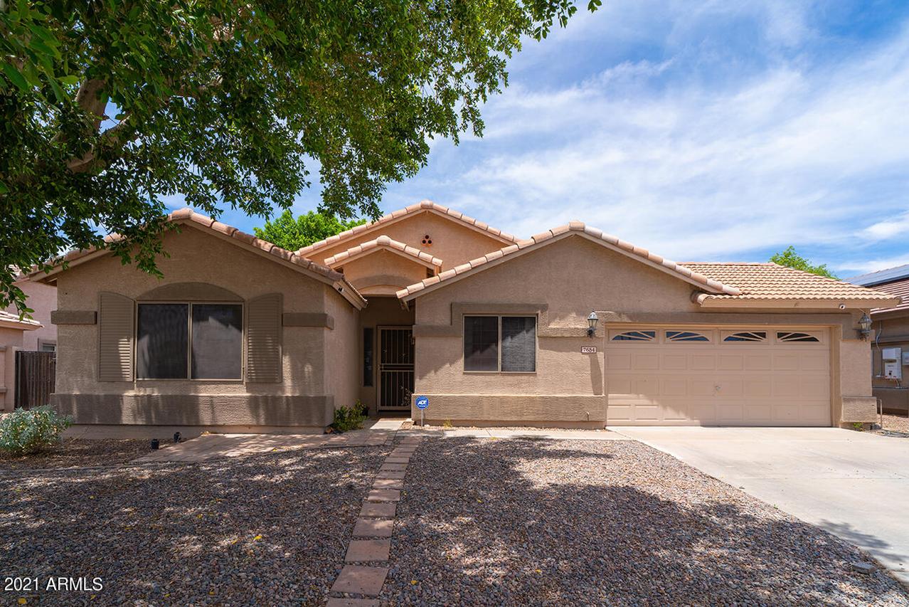 7654 E Caballero St., Mesa, AZ 85207