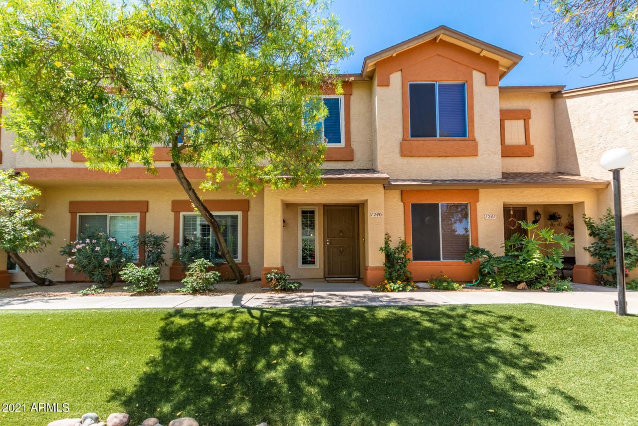 4114 E Union Hills Dr. #1240, Phoenix, AZ 85050