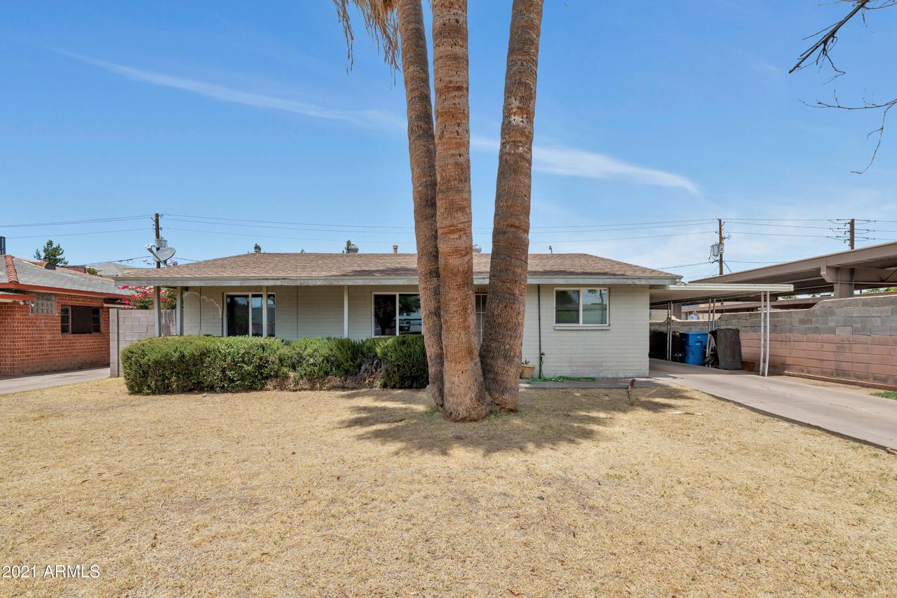 536 E Cheery Lynn Rd., Phoenix, AZ 85012