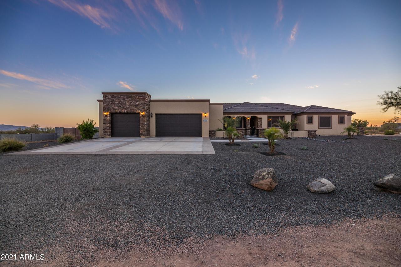 30820 N 167th Dr., Surprise, AZ 85387