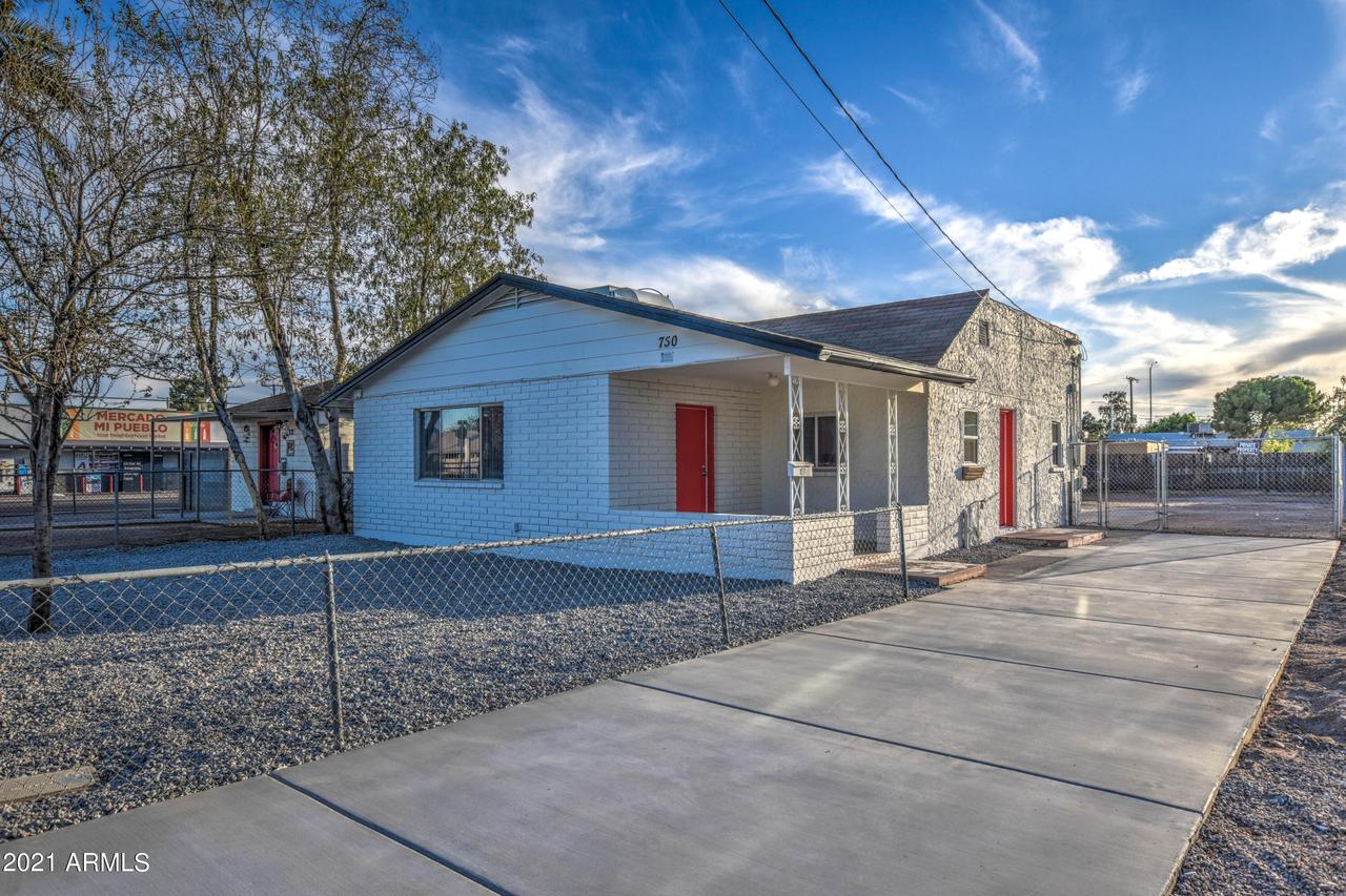 750 S Macdonald St., Mesa, AZ 85210