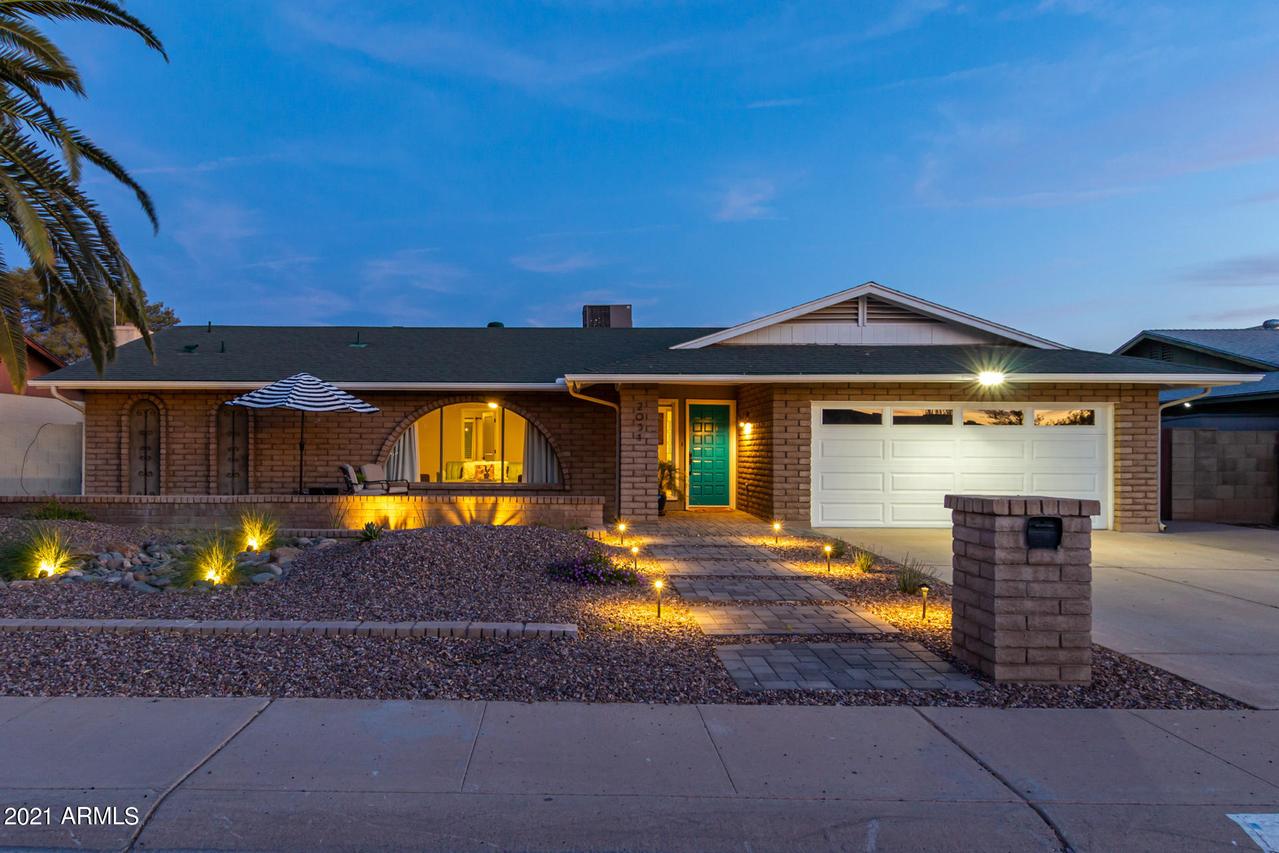 2031 E Gemini Dr., Tempe, AZ 85283