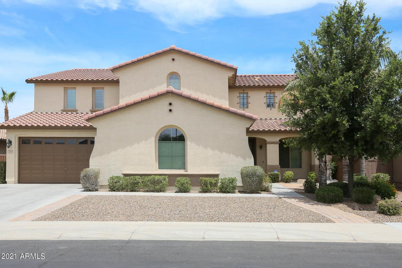2444 E Sourwood Dr., Gilbert, AZ 85298