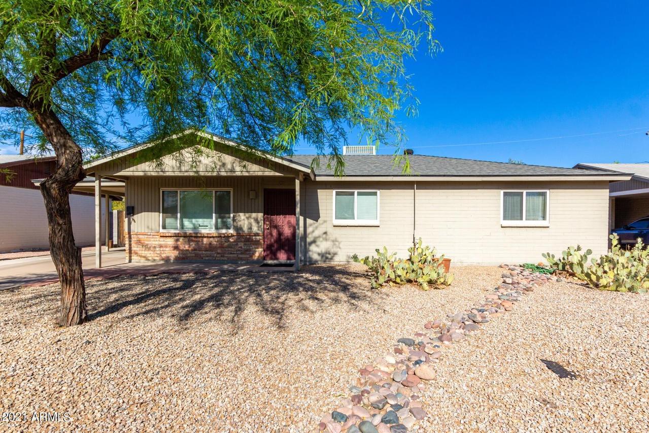 1715 S Roberts Rd., Tempe, AZ 85281