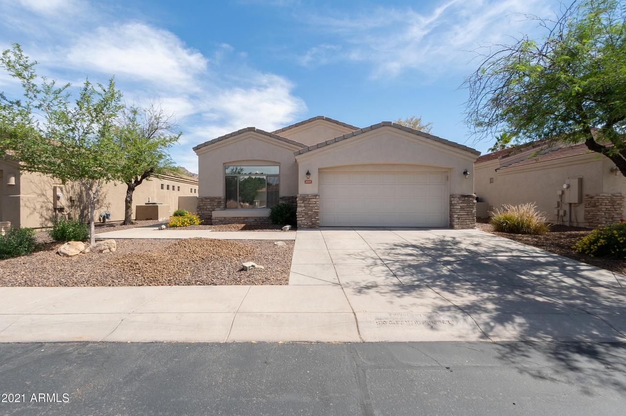 2213 E Constance Way, Phoenix, AZ 85042