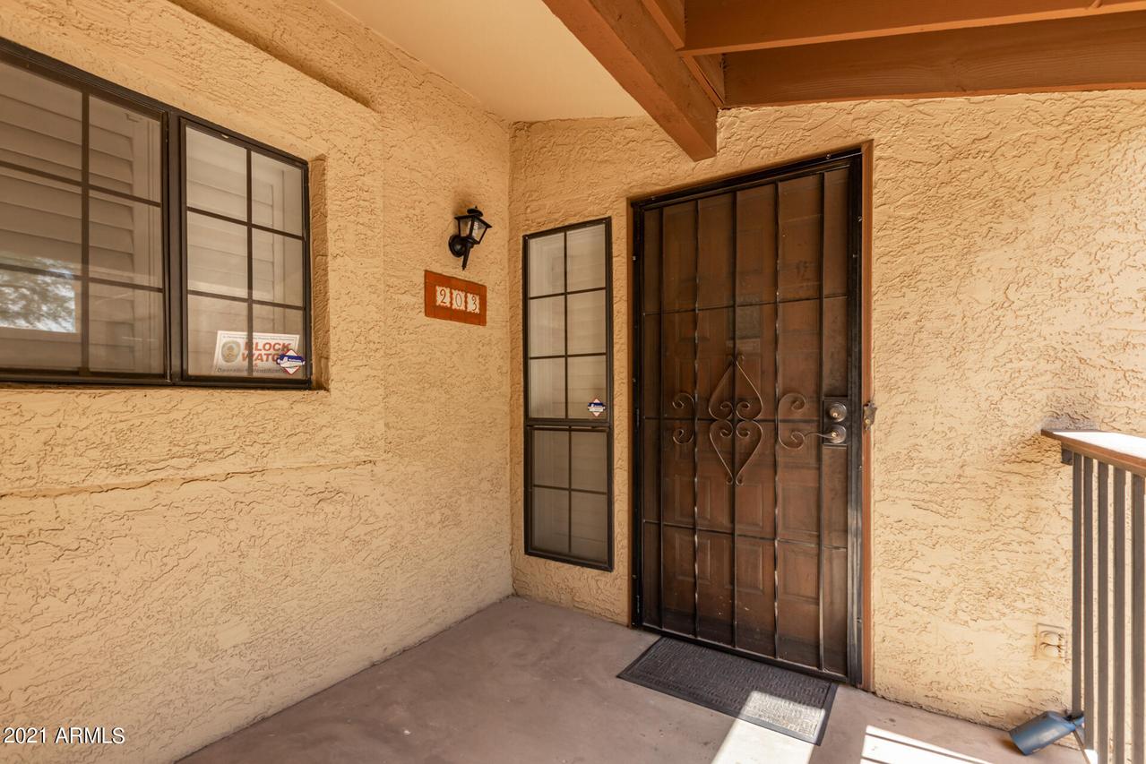 8301 N 21st Dr. #F203, Phoenix, AZ 85021