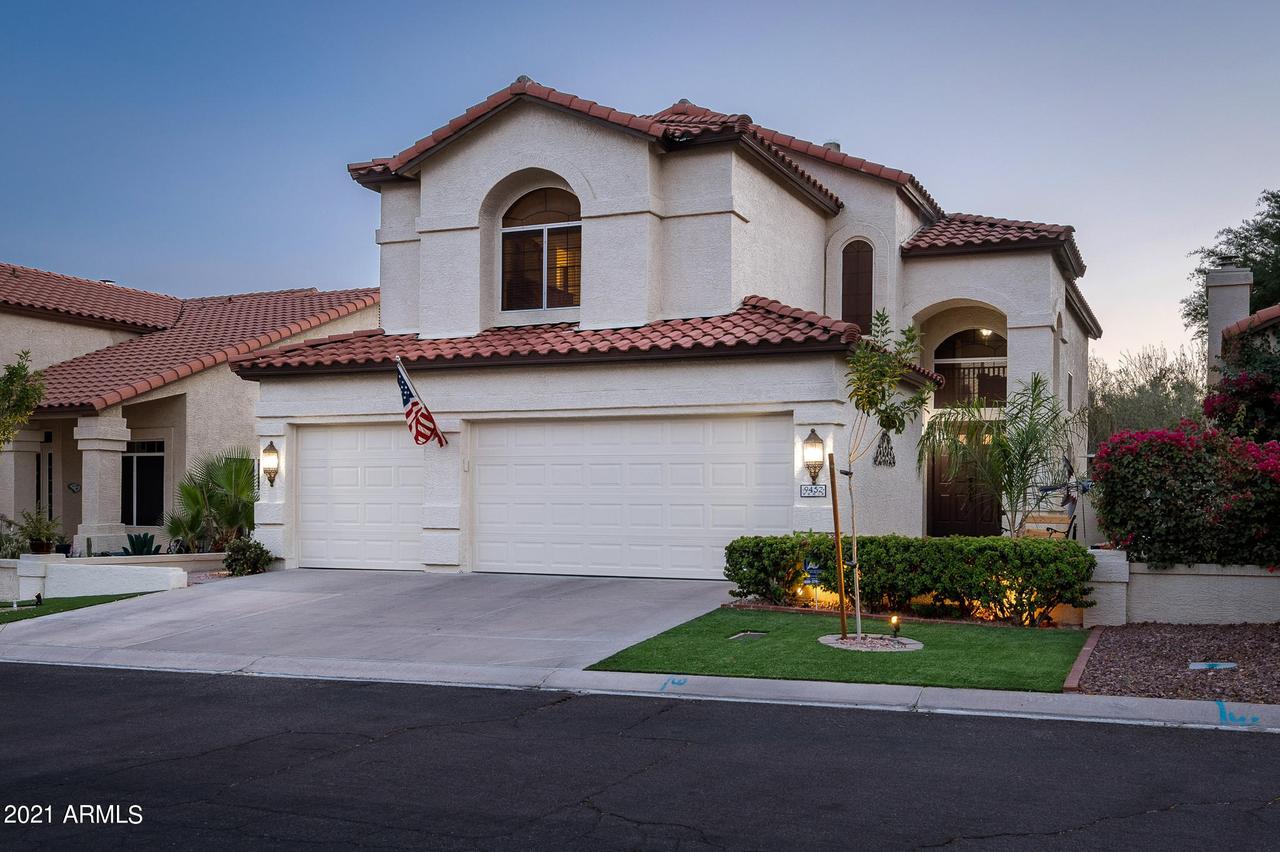 9452 S 51st St., Phoenix, AZ 85044