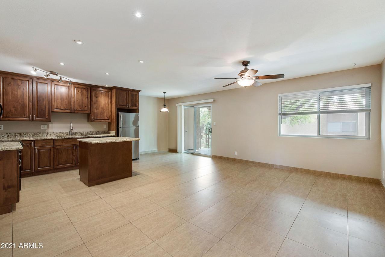 5525 E Thomas Rd. #G10, Phoenix, AZ 85018