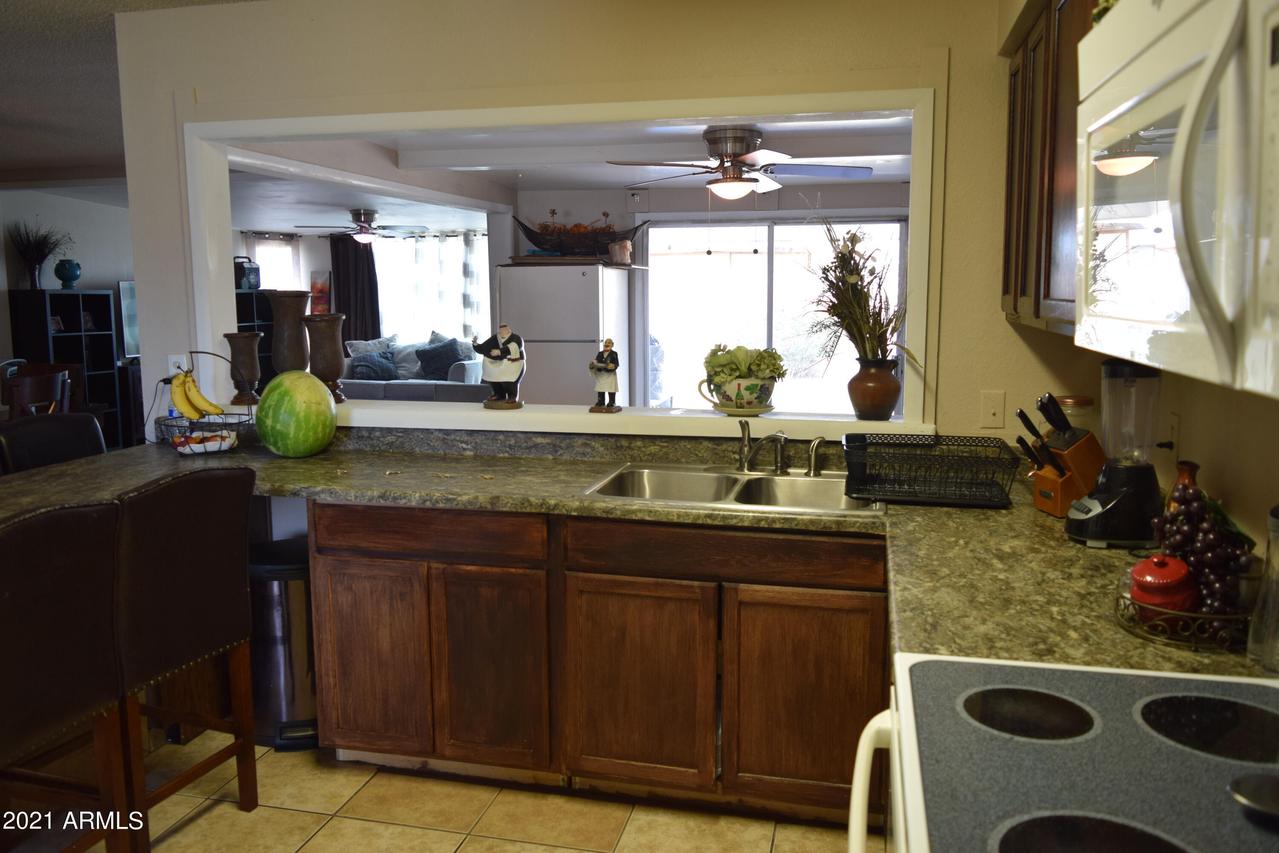 732 W Flower Ave., Mesa, AZ 85210