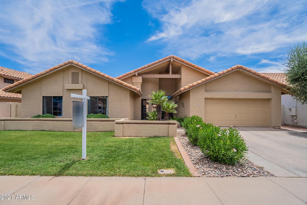 1133 W Newport Beach Dr., Gilbert, AZ 85233