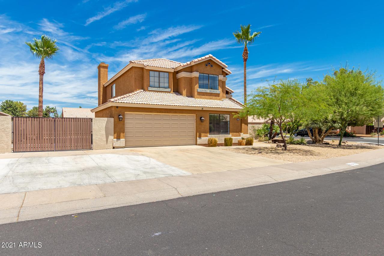 6720 W Bloomfield Rd., Peoria, AZ 85381