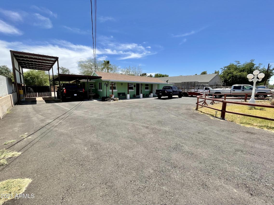 2719 W Orangewood Ave., Phoenix, AZ 85051