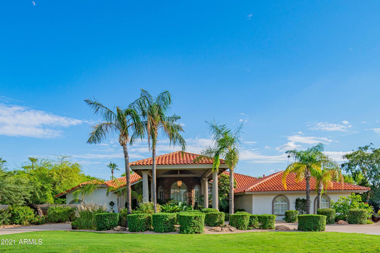 10405 E Paradise Dr., Scottsdale, AZ 85259