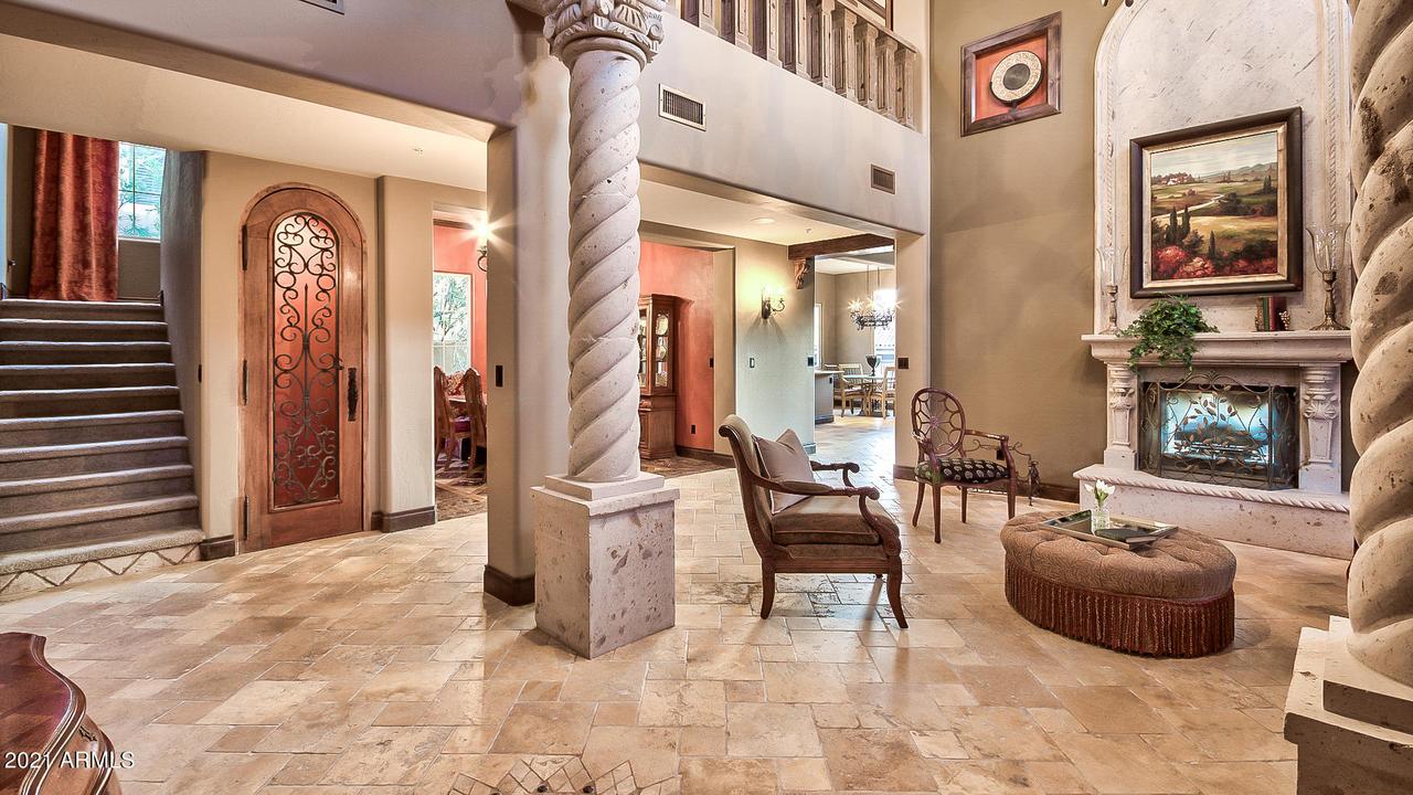 12166 N 136th Way, Scottsdale, AZ 85259