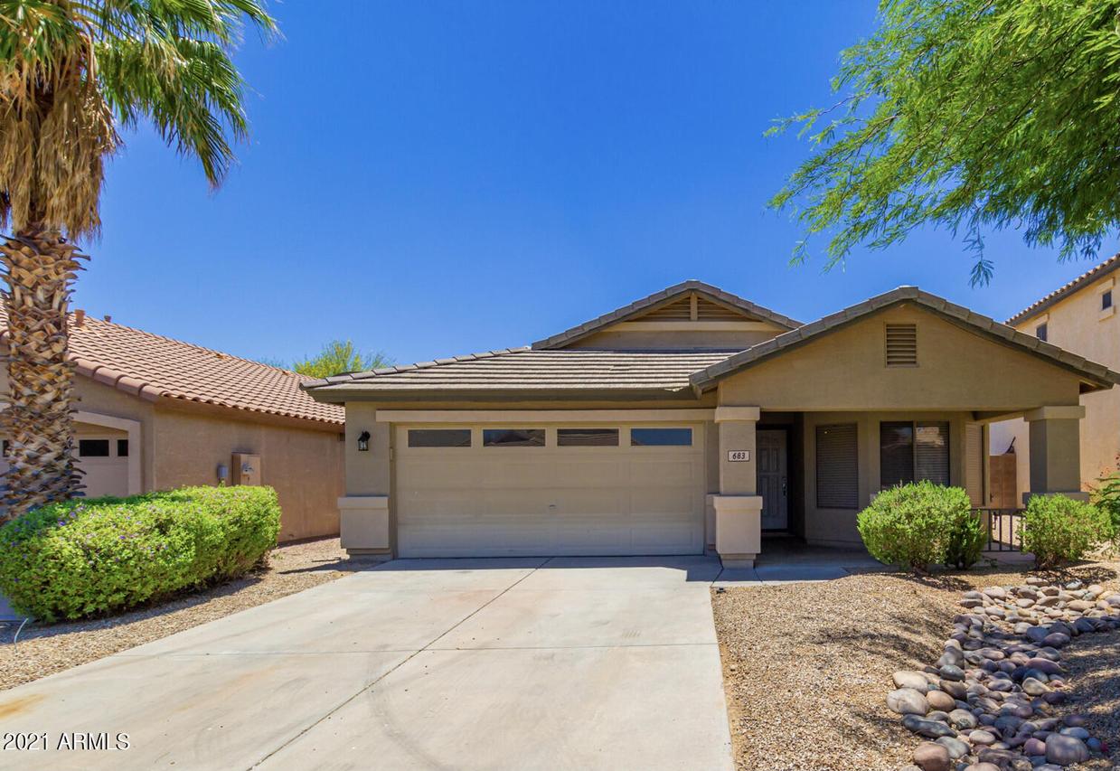 683 E Lovegrass Dr., San Tan Valley, AZ 85143