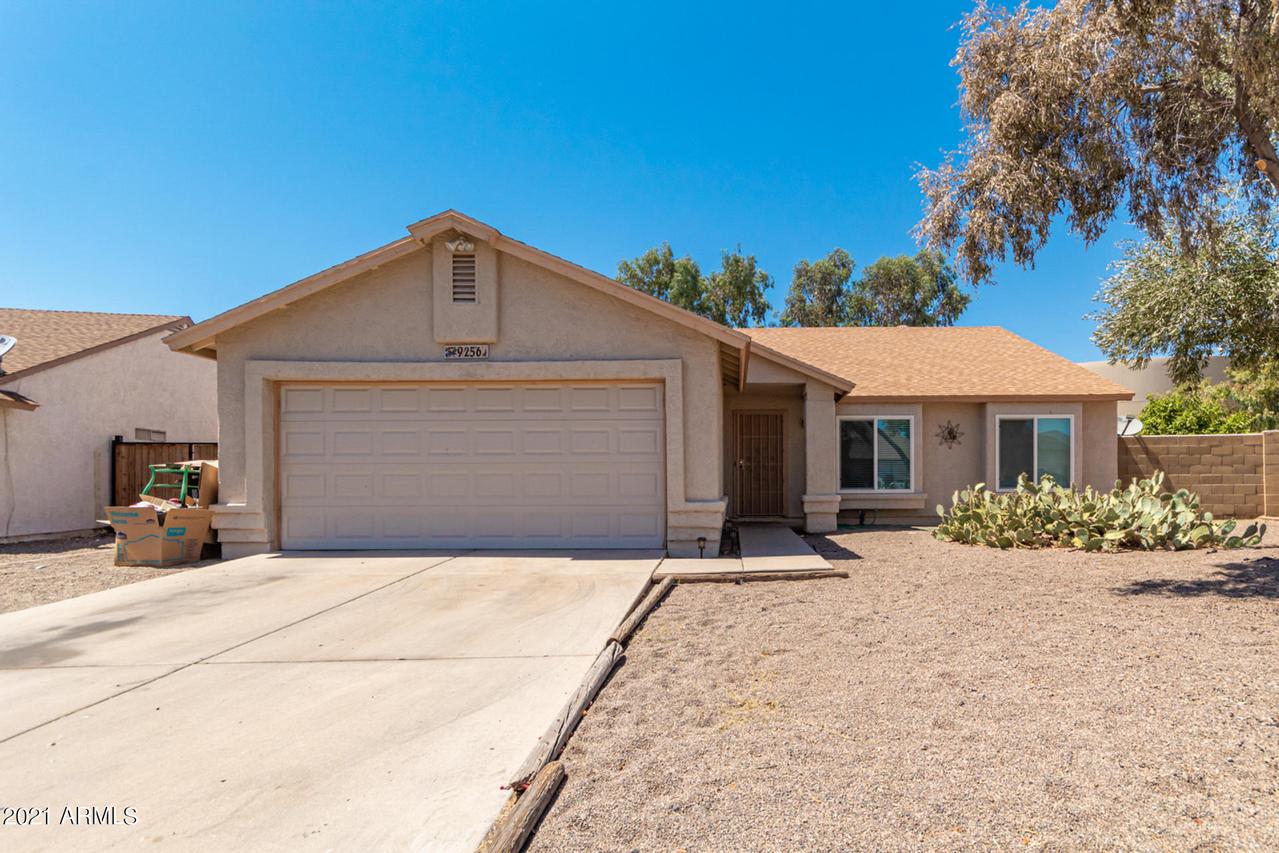 9256 W Cameron Dr., Peoria, AZ 85345