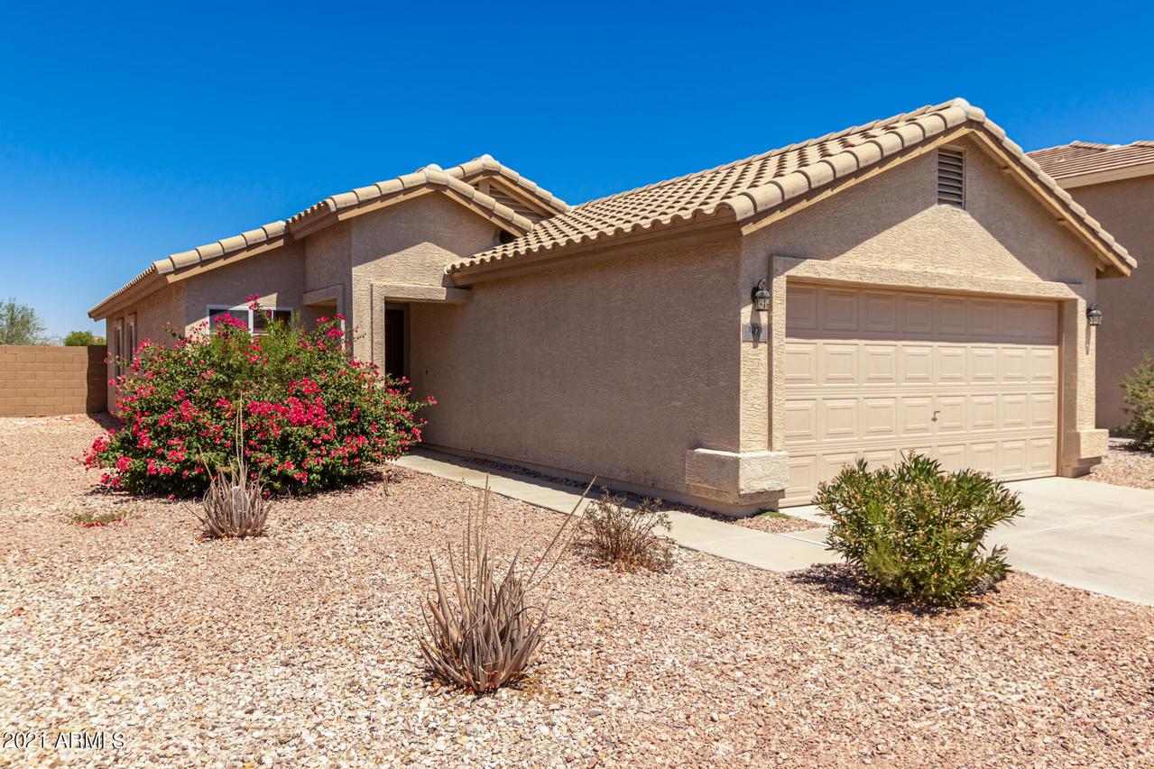 1071 S 224th Ln., Buckeye, AZ 85326