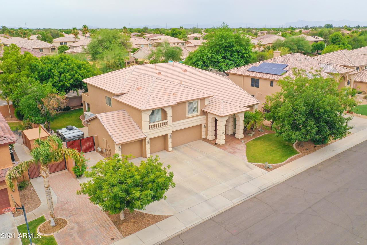 1350 E Lynx Way, Chandler, AZ 85249