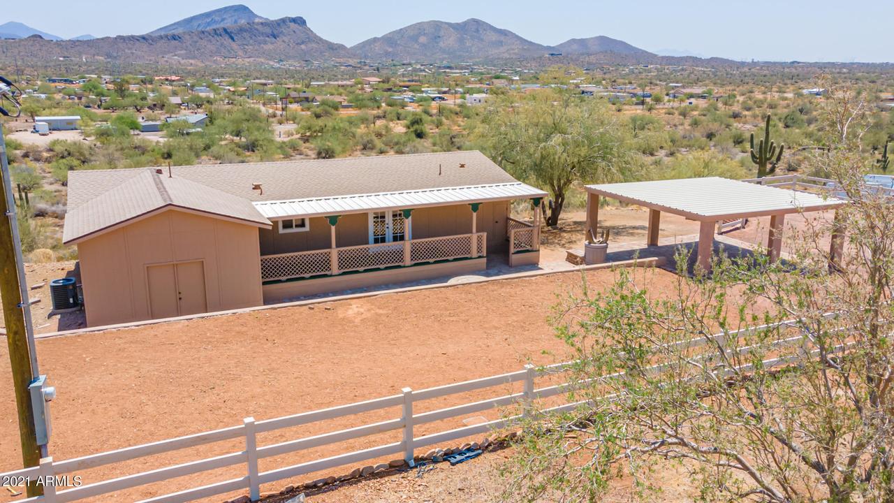43117 N 11th Ave., New River, AZ 85087