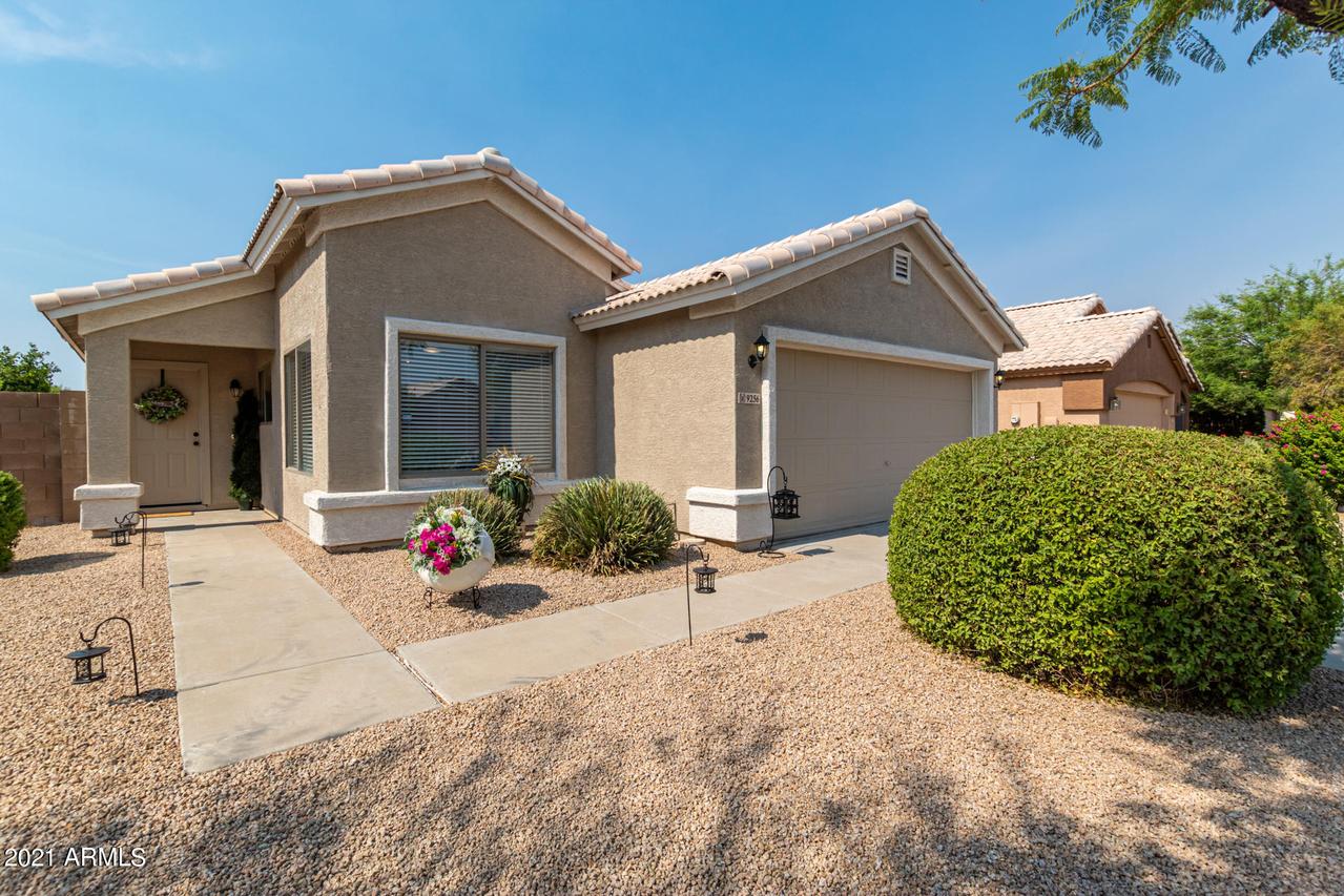 9256 W Cinnabar Ave., Peoria, AZ 85345