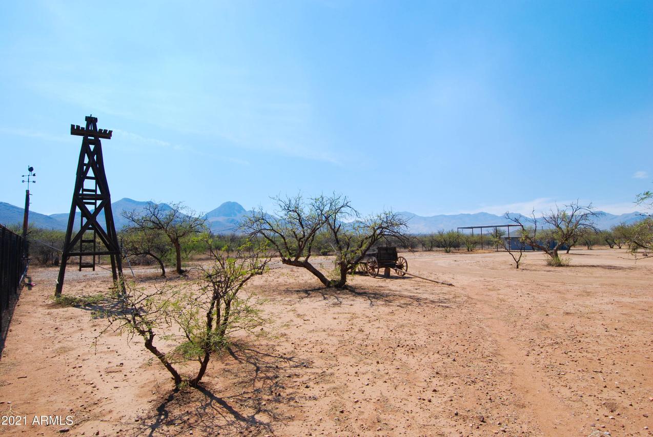 777 W Fawn Ln., Huachuca City, AZ 85616