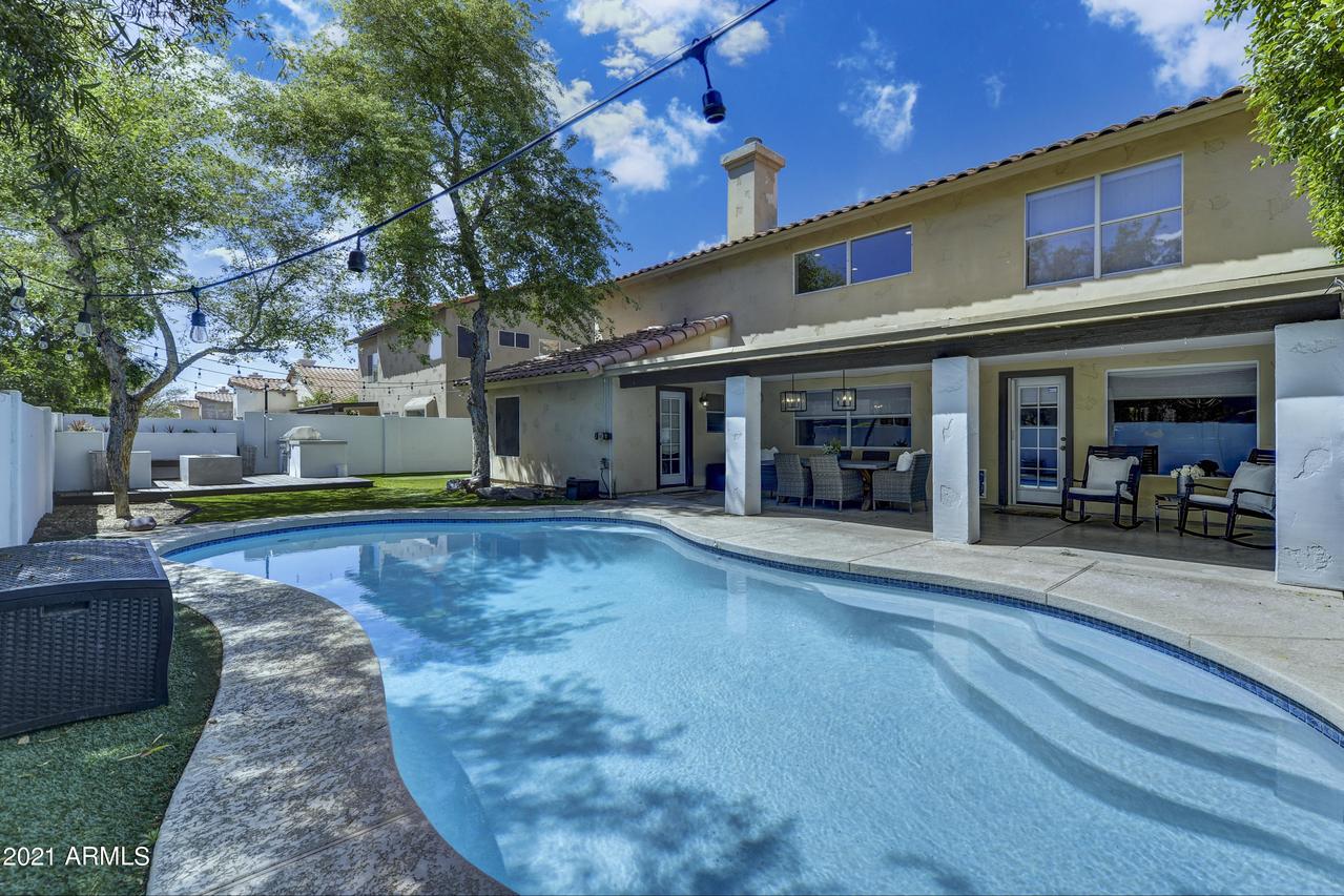 9527 E Voltaire Dr., Scottsdale, AZ 85260