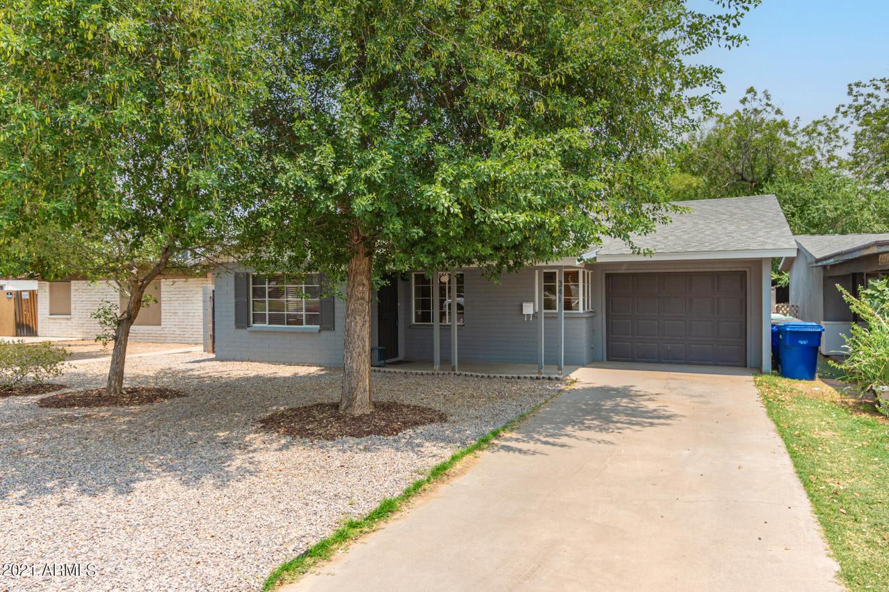 341 S Lesueur, Mesa, AZ 85204