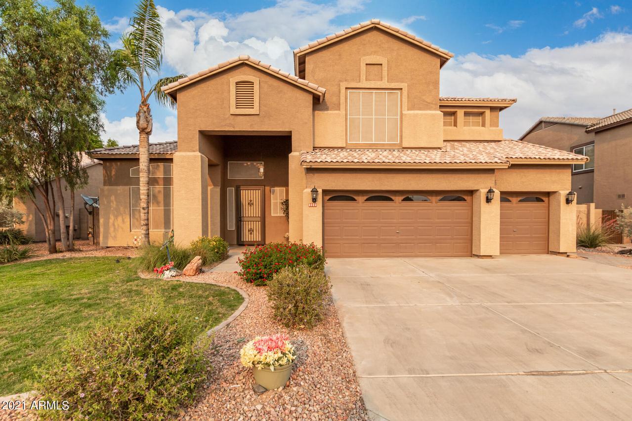 3323 S Ponderosa Dr., Gilbert, AZ 85297