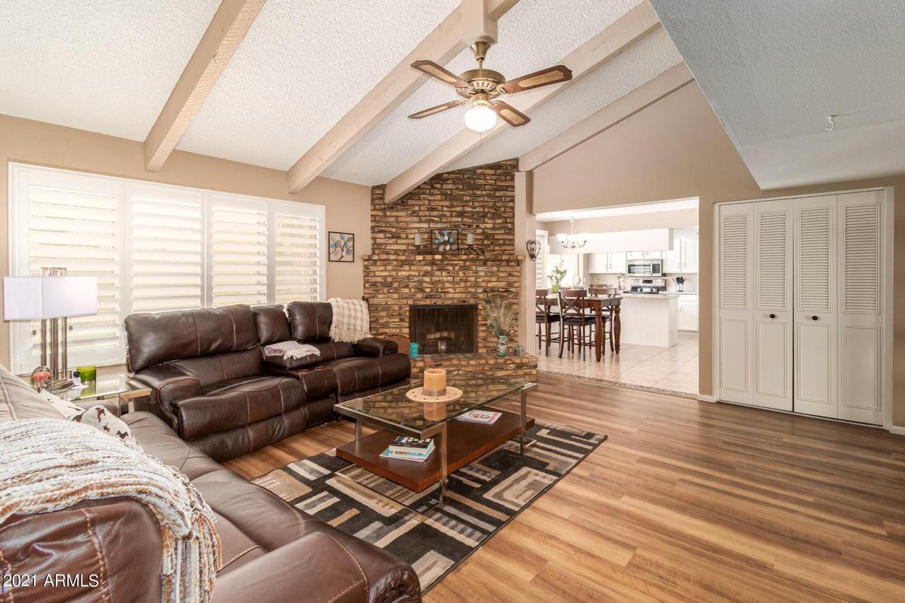 922 W Lindner Ave., Mesa, AZ 85210