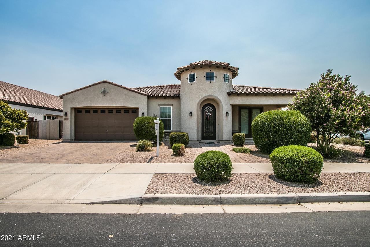 22125 E Cherrywood Dr., Queen Creek, AZ 85142