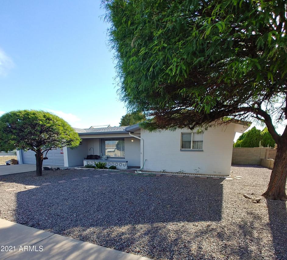 726 N 65th Pl., Mesa, AZ 85205