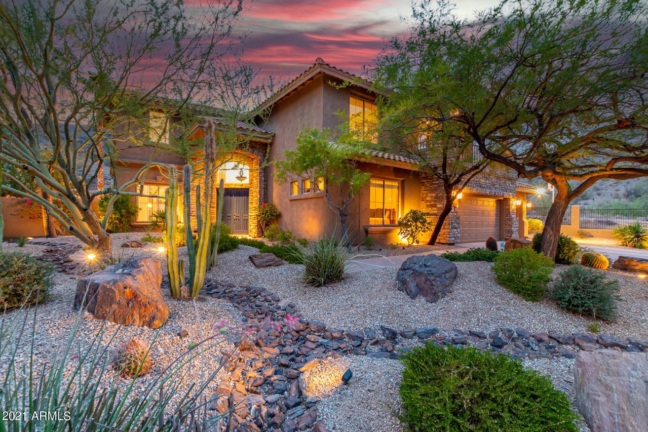 13602 S 32nd St., Phoenix, AZ 85044