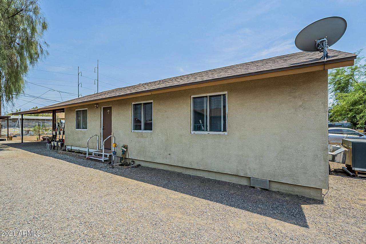 909 S Montezuma Ave., Phoenix, AZ 85003