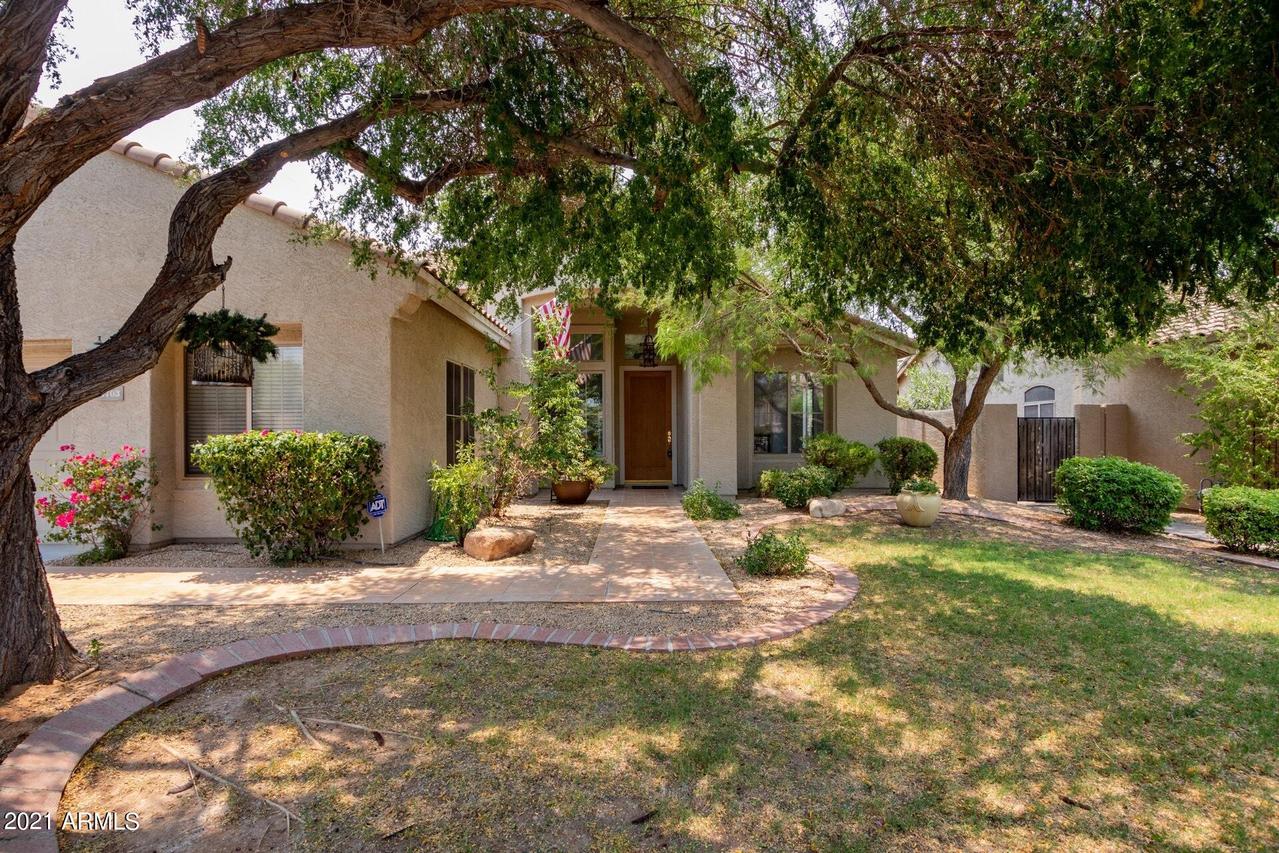 4703 E Williams Dr., Phoenix, AZ 85050