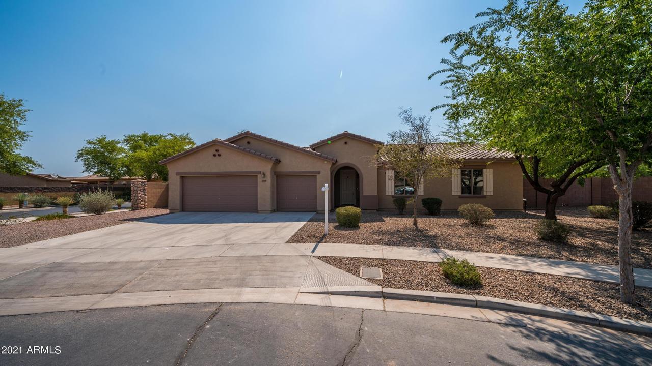 5907 S 56th Dr., Laveen, AZ 85339