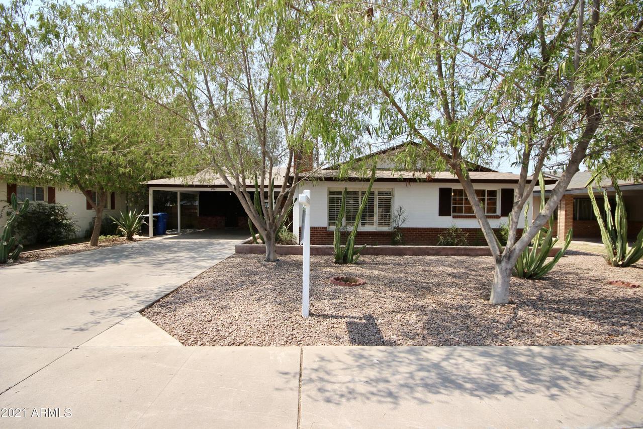 2041 W Marlette Ave., Phoenix, AZ 85015