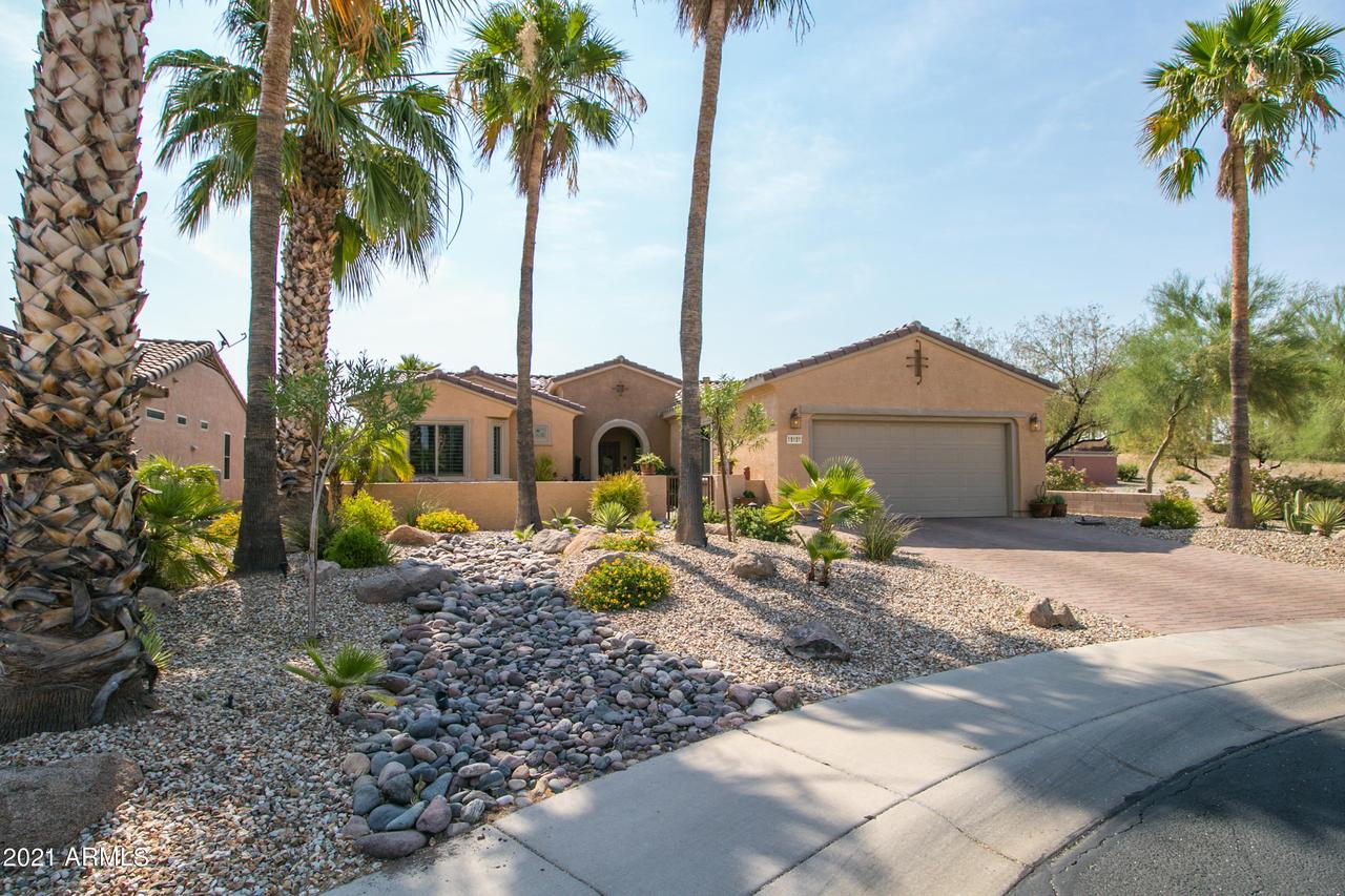 19101 N Cathedral Point Ct., Surprise, AZ 85387