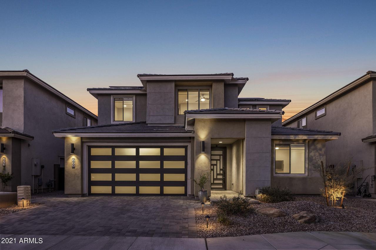 2966 E Sands Dr., Phoenix, AZ 85050