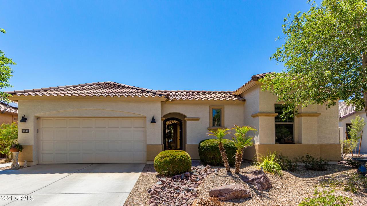 9641 N 182nd Ln., Waddell, AZ 85355