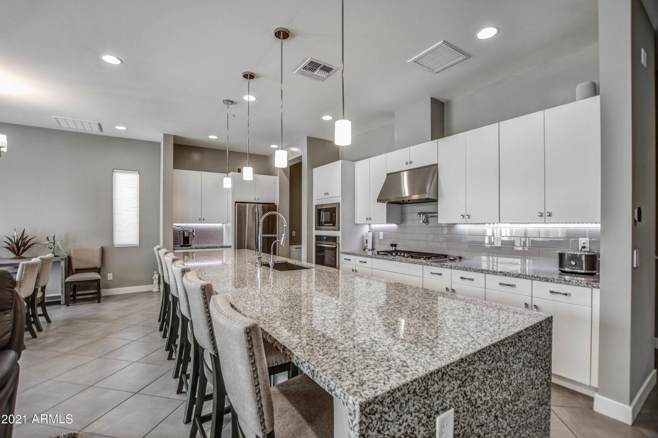 6856 E Lyra Dr., Scottsdale, AZ 85257