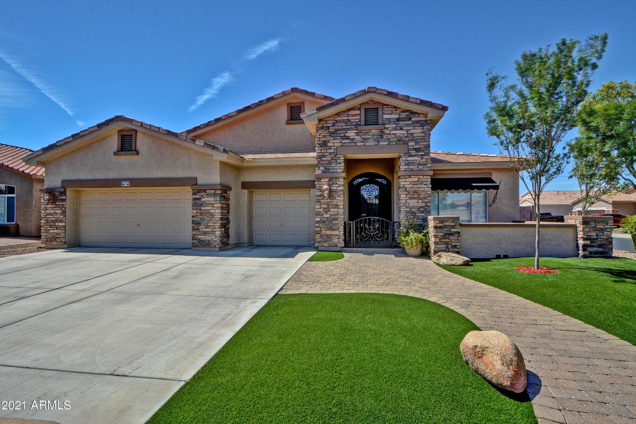 9805 W Sammy Pl., Peoria, AZ 85383