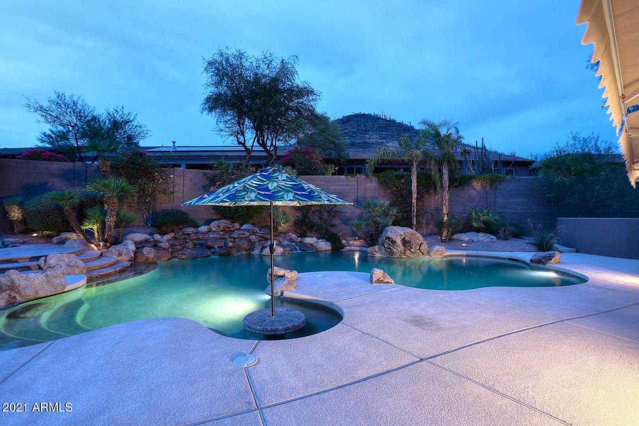 14050 E Becker Ln., Scottsdale, AZ 85259
