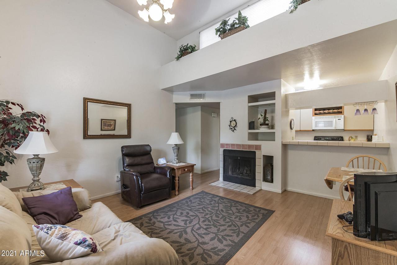 1126 W Elliot Rd. #2045, Chandler, AZ 85224