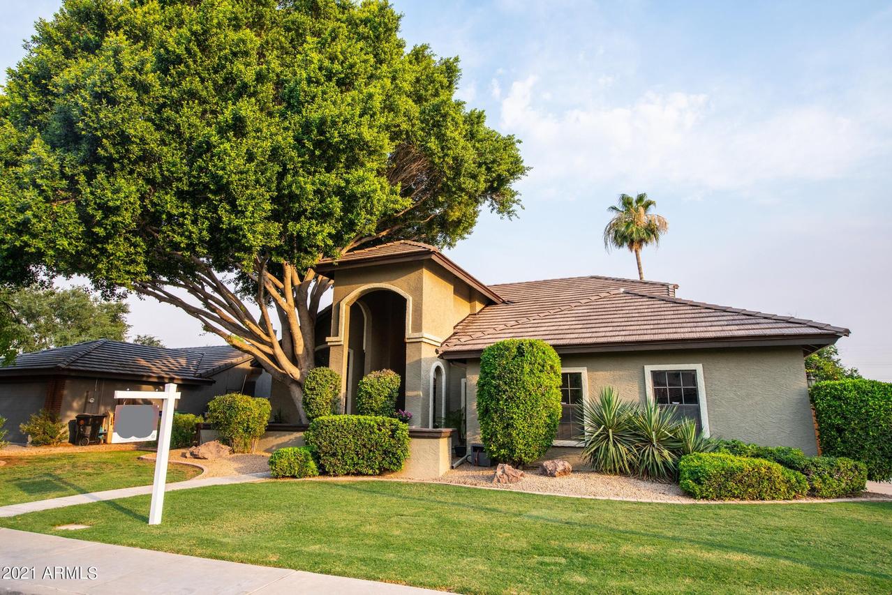 3917 E Des Moines St., Mesa, AZ 85205