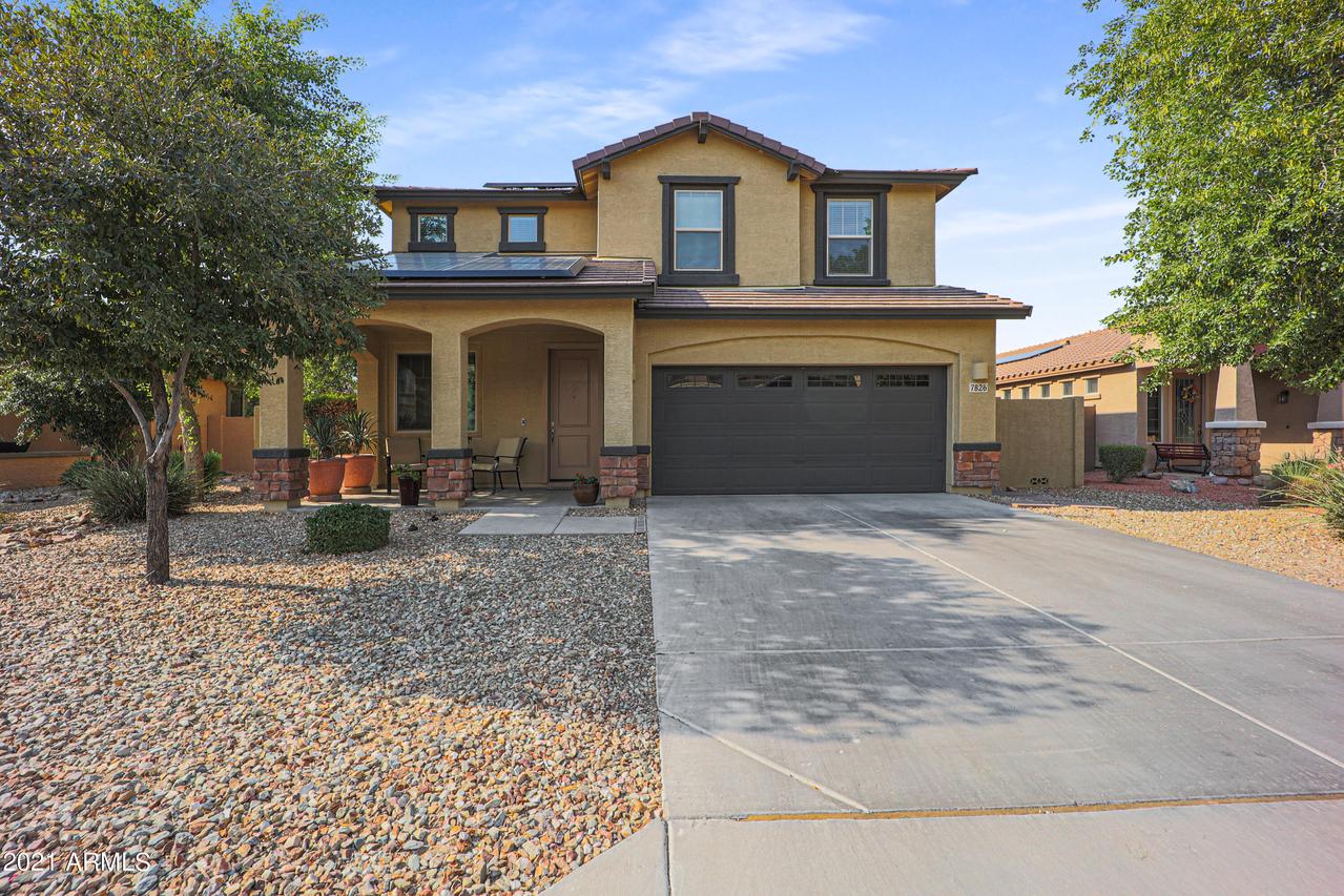 7826 W Rock Springs Dr., Peoria, AZ 85383