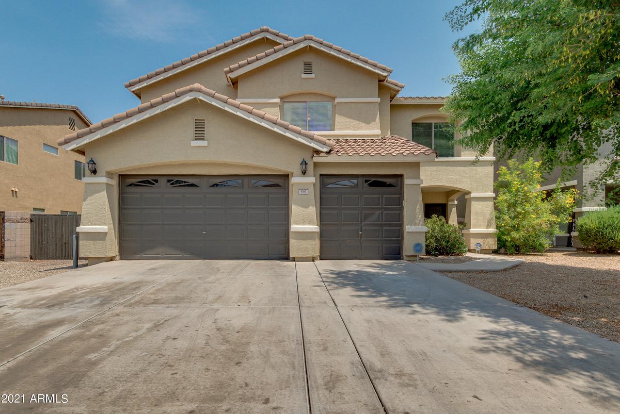 890 E Heather Dr., San Tan Valley, AZ 85140