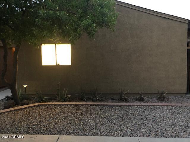 910 S Melody Ln., Tempe, AZ 85281