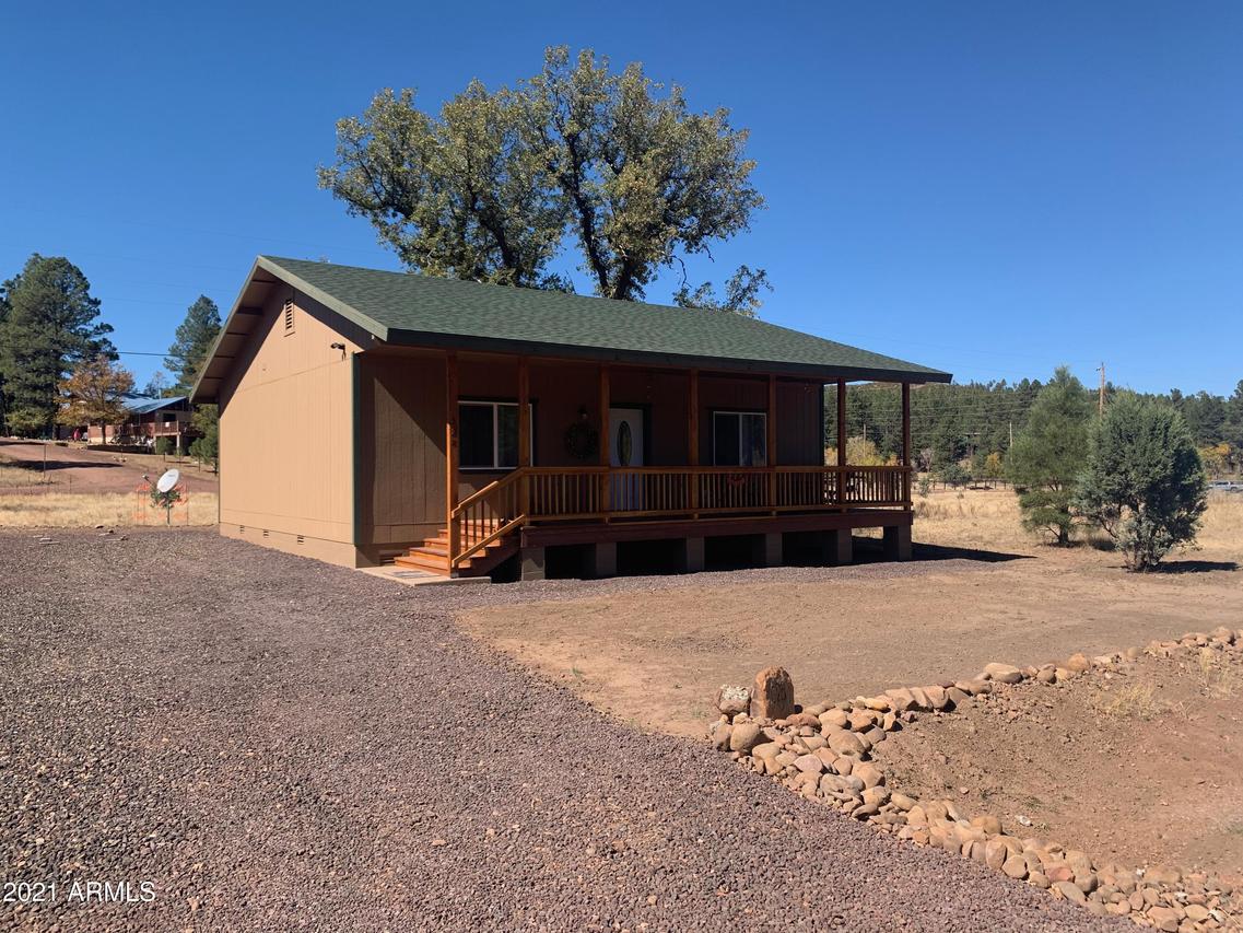 516 Rim Dr., Show Low, AZ 85901
