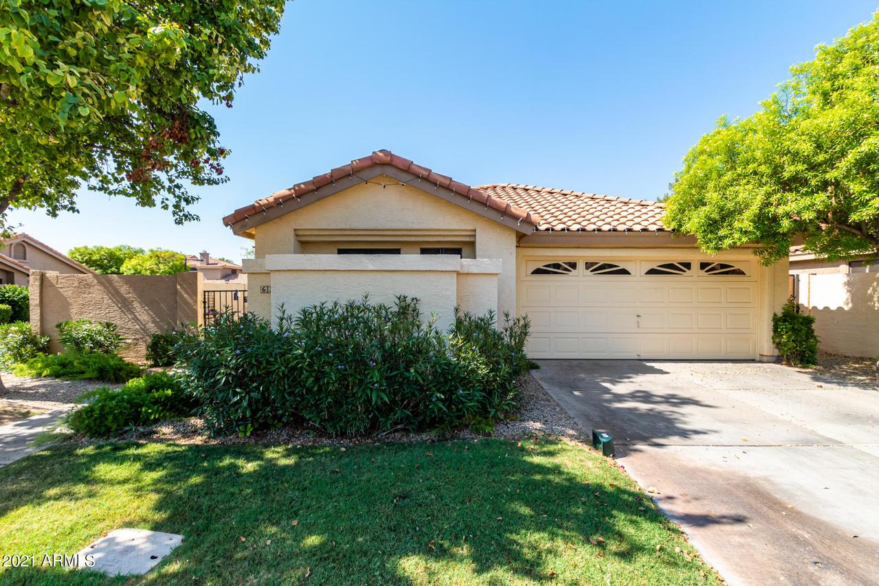 63 E La Vieve Ln., Tempe, AZ 85284